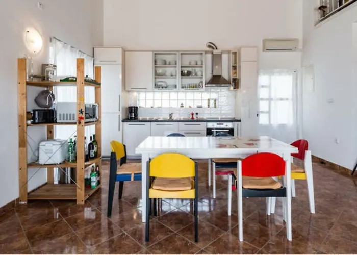 Paradise Regained Vila