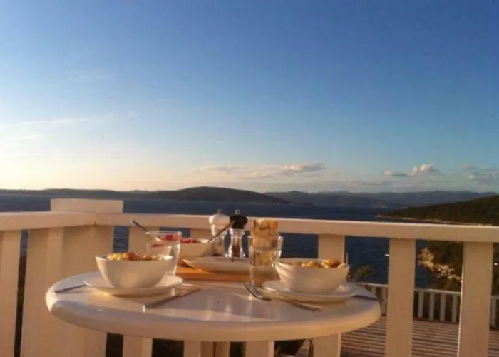 Villa Paradise Regained Maslinica