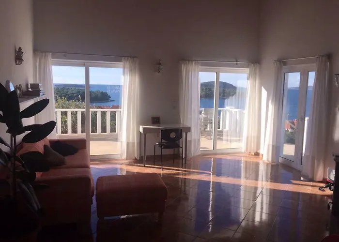 Villa Paradise Regained Maslinica